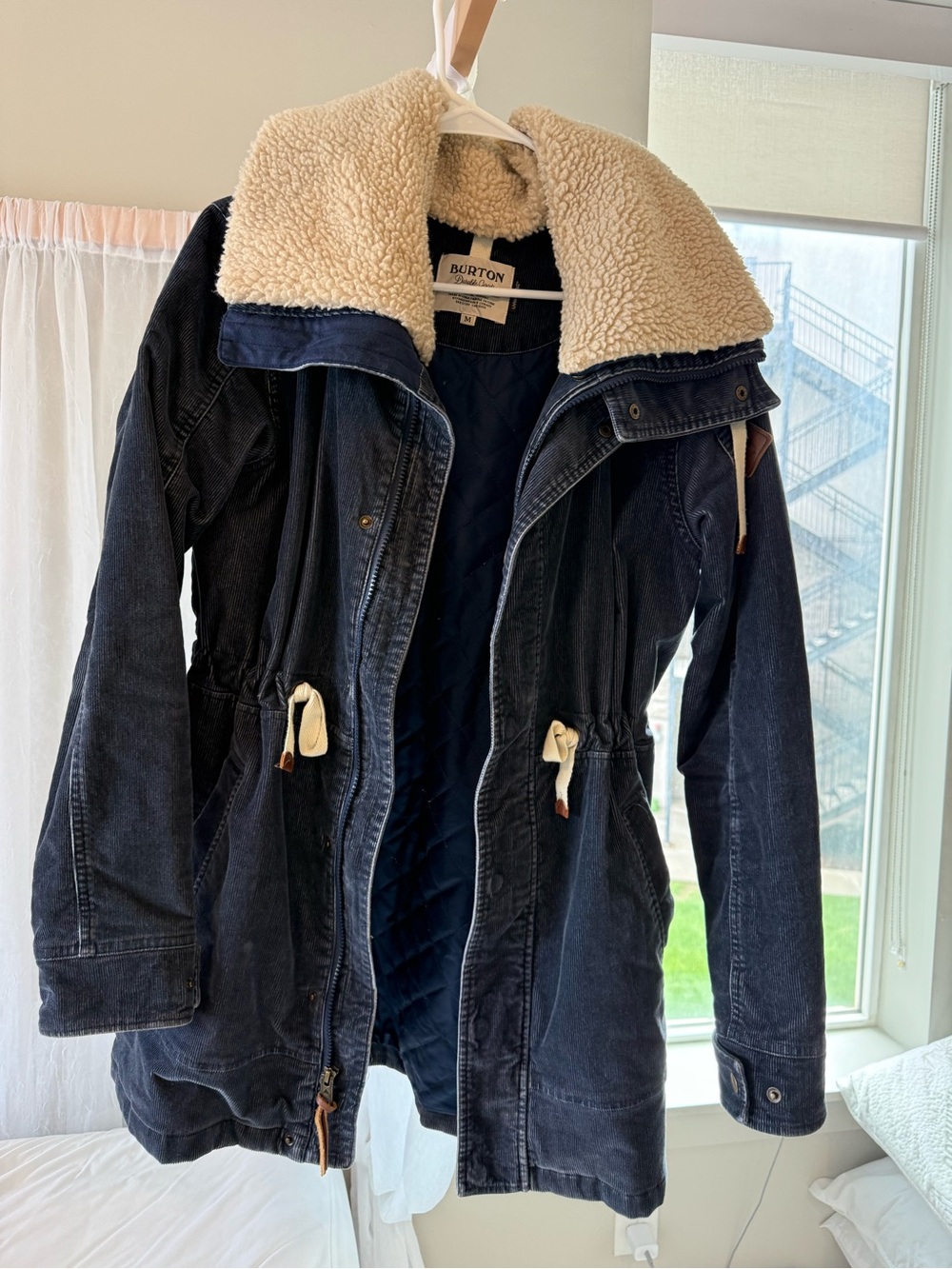 Burton Navy Utility Jacket with Cream Sherpa Collar